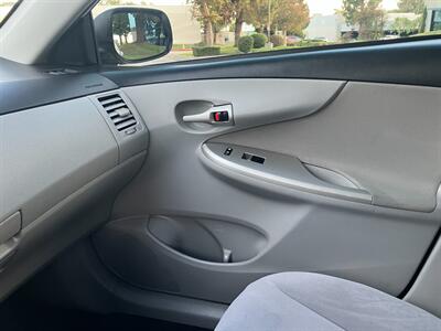 2011 Toyota Corolla LE   - Photo 23 - Glendora, CA 91740