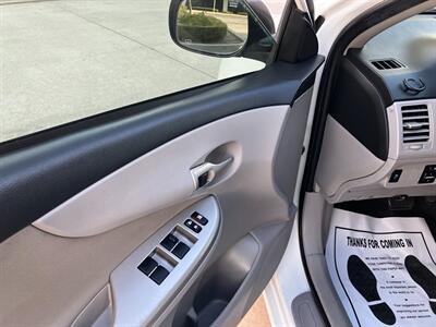 2011 Toyota Corolla LE   - Photo 9 - Glendora, CA 91740
