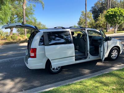 2010 Chrysler Town and Country Touring  Cargo Van - Photo 17 - Glendora, CA 91740