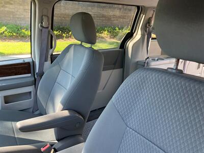 2010 Chrysler Town and Country Touring  Cargo Van - Photo 10 - Glendora, CA 91740