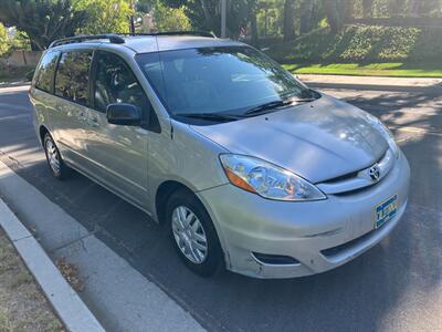 2009 Toyota Sienna LE 7-Passenger   - Photo 3 - Glendora, CA 91740