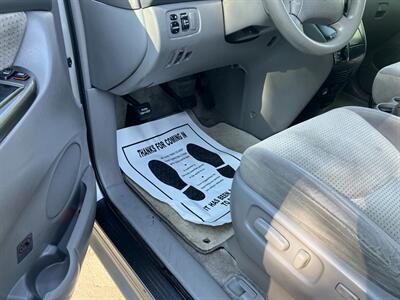 2009 Toyota Sienna LE 7-Passenger   - Photo 9 - Glendora, CA 91740