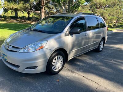 2009 Toyota Sienna LE 7-Passenger   - Photo 1 - Glendora, CA 91740