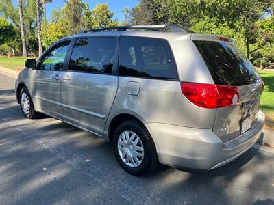 2009 Toyota Sienna LE 7-Passenger   - Photo 6 - Glendora, CA 91740