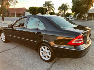 2004 Mercedes-Benz C 240   - Photo 7 - Glendora, CA 91740