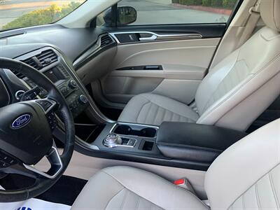 2017 Ford Fusion SE - Photo 9 - Glendora, CA 91740