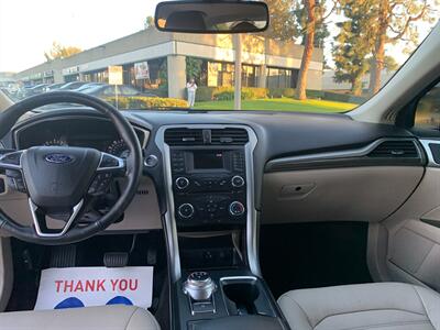 2017 Ford Fusion SE - Photo 14 - Glendora, CA 91740