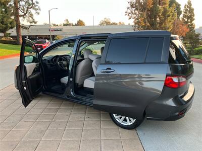 2013 Mazda Mazda5 Sport   - Photo 7 - Glendora, CA 91740