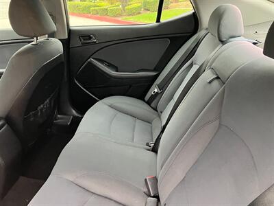 2015 Kia Optima LX   - Photo 11 - Glendora, CA 91740