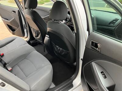 2015 Kia Optima LX   - Photo 16 - Glendora, CA 91740
