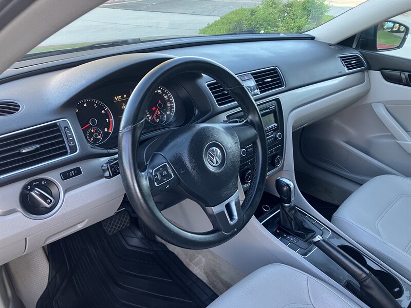 2015 Volkswagen Passat 1.8T S - Photo 7 - Glendora, CA 91740