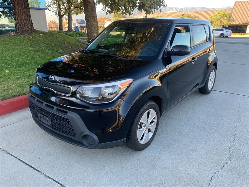 2016 Kia Soul Base