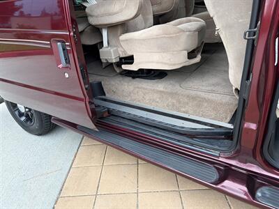 2011 Ford E-150   - Photo 26 - Glendora, CA 91740