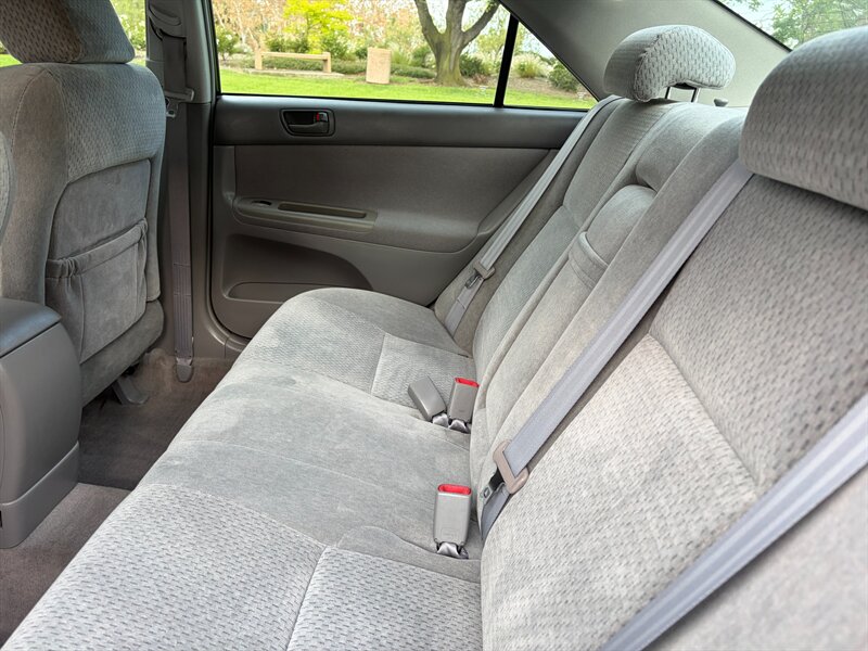 2004 Toyota Camry LE V6 - Photo 10 - Glendora, CA 91740