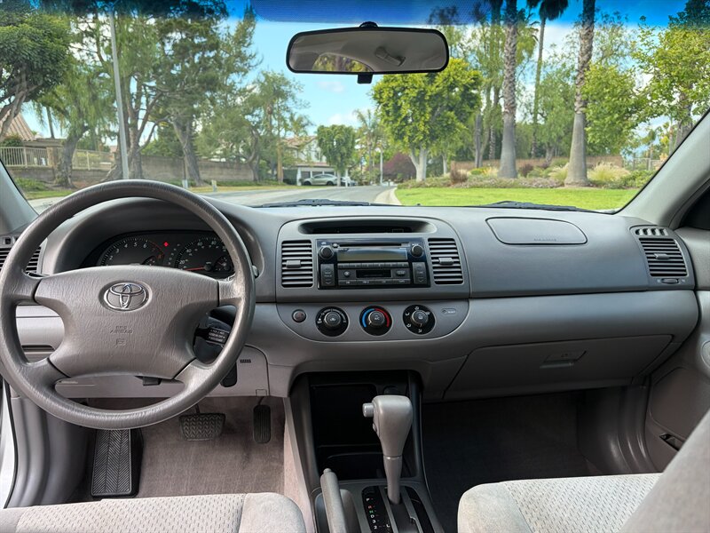 2004 Toyota Camry LE V6 - Photo 11 - Glendora, CA 91740