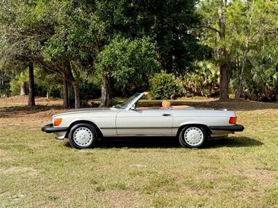 1986 Mercedes-Benz 560 SL   - Photo 6 - Boca Raton, FL 33432