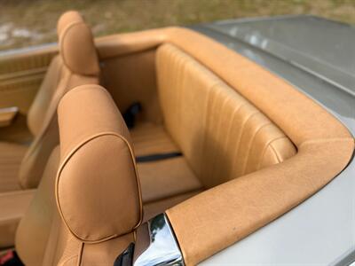 1986 Mercedes-Benz 560 SL   - Photo 17 - Boca Raton, FL 33432