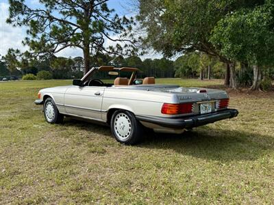 1986 Mercedes-Benz 560 SL   - Photo 7 - Boca Raton, FL 33432