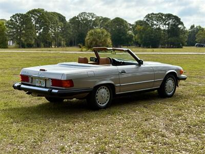 1986 Mercedes-Benz 560 SL   - Photo 10 - Boca Raton, FL 33432