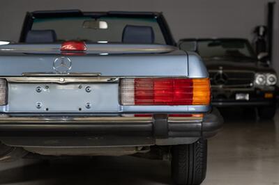 1986 Mercedes-Benz 560 SL   - Photo 14 - Boca Raton, FL 33432