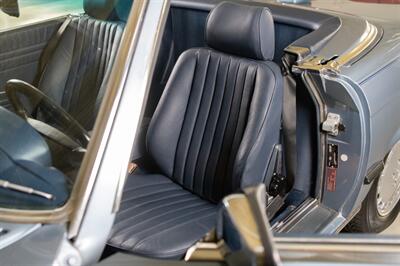 1986 Mercedes-Benz 560 SL   - Photo 40 - Boca Raton, FL 33432