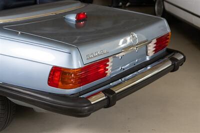 1986 Mercedes-Benz 560 SL   - Photo 12 - Boca Raton, FL 33432