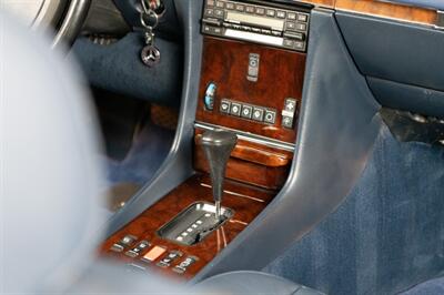 1986 Mercedes-Benz 560 SL   - Photo 34 - Boca Raton, FL 33432