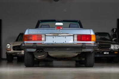 1986 Mercedes-Benz 560 SL   - Photo 11 - Boca Raton, FL 33432