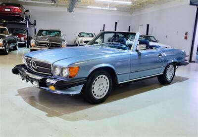 1986 Mercedes-Benz 560 SL   - Photo 2 - Boca Raton, FL 33432