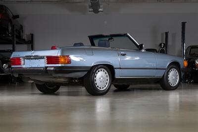 1986 Mercedes-Benz 560 SL   - Photo 16 - Boca Raton, FL 33432