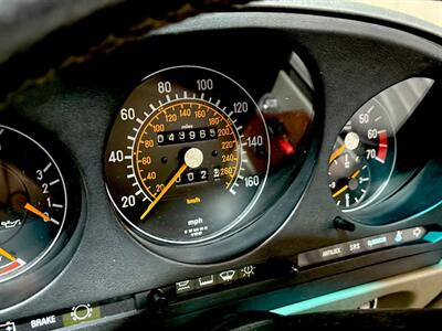 1987 Mercedes-Benz 560 SL   - Photo 15 - Boca Raton, FL 33432