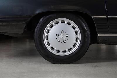 1987 Mercedes-Benz 560 SL   - Photo 6 - Boca Raton, FL 33432