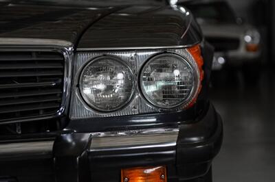 1987 Mercedes-Benz 560 SL   - Photo 15 - Boca Raton, FL 33432