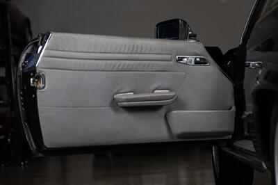 1987 Mercedes-Benz 560 SL   - Photo 43 - Boca Raton, FL 33432