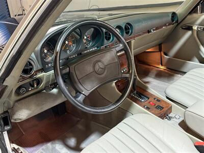 1987 Mercedes-Benz 560 SL   - Photo 14 - Boca Raton, FL 33432