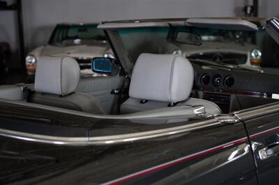 1987 Mercedes-Benz 560 SL   - Photo 32 - Boca Raton, FL 33432