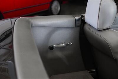 1987 Mercedes-Benz 560 SL   - Photo 33 - Boca Raton, FL 33432