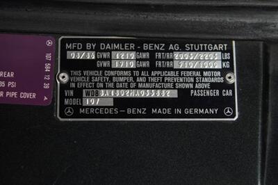 1987 Mercedes-Benz 560 SL   - Photo 82 - Boca Raton, FL 33432