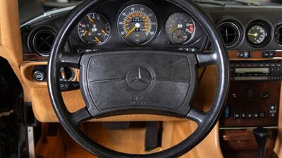 1989 Mercedes-Benz 560 SL   - Photo 25 - Boca Raton, FL 33432