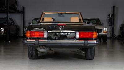 1989 Mercedes-Benz 560 SL   - Photo 15 - Boca Raton, FL 33432