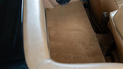 1989 Mercedes-Benz 560 SL   - Photo 48 - Boca Raton, FL 33432