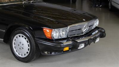 1989 Mercedes-Benz 560 SL   - Photo 3 - Boca Raton, FL 33432