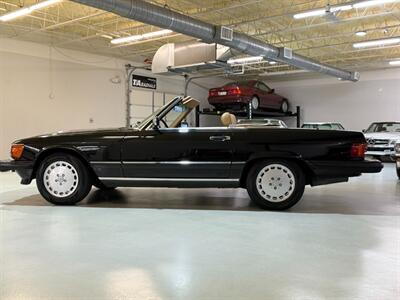 1989 Mercedes-Benz 560 SL   - Photo 11 - Boca Raton, FL 33432