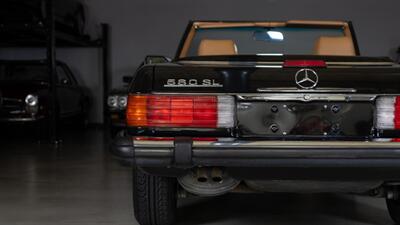 1989 Mercedes-Benz 560 SL   - Photo 16 - Boca Raton, FL 33432