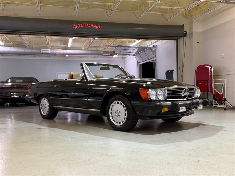 1989 Mercedes-Benz 560 SL  