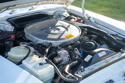1986 Mercedes-Benz 560 SL   - Photo 26 - Boca Raton, FL 33432