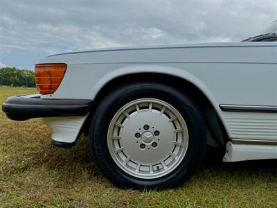 1986 Mercedes-Benz 560 SL   - Photo 40 - Boca Raton, FL 33432