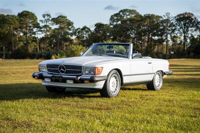 1986 Mercedes-Benz 560 SL   - Photo 4 - Boca Raton, FL 33432