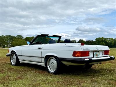 1986 Mercedes-Benz 560 SL   - Photo 8 - Boca Raton, FL 33432