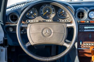 1986 Mercedes-Benz 560 SL   - Photo 17 - Boca Raton, FL 33432